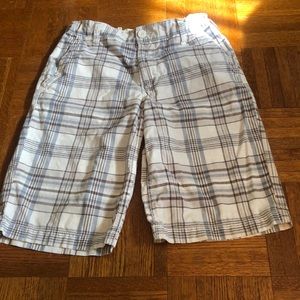 Old navy boys white plaid Bermuda shorts size 12